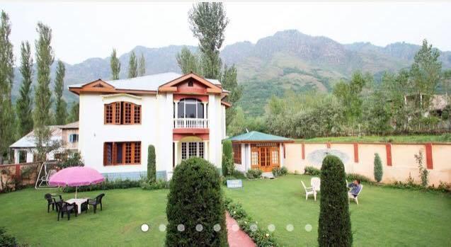 Asif Guest House ศรีนาการ์ ภายนอก รูปภาพ